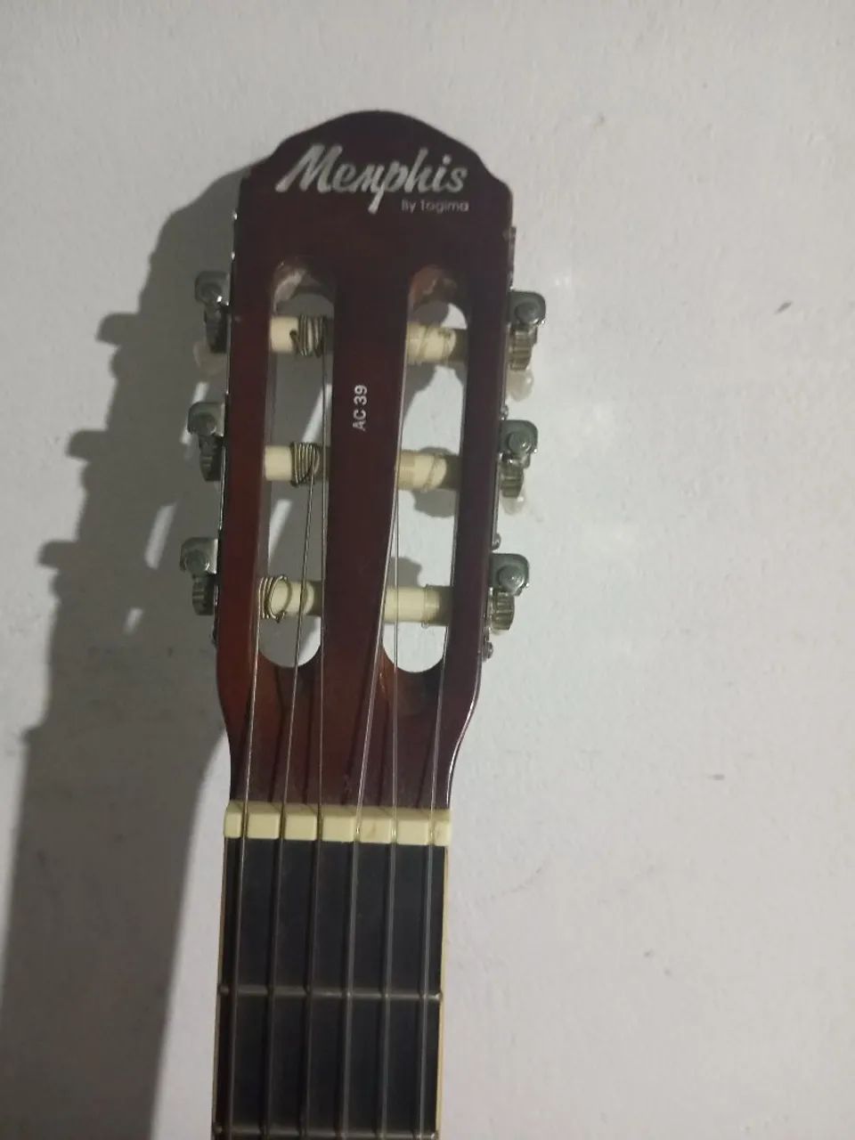Violão Memphis com capa - Foto 2