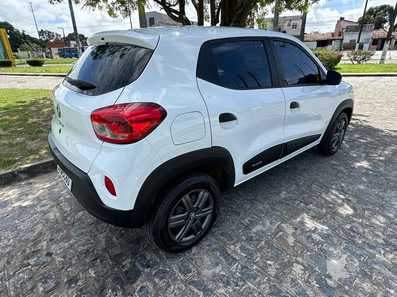Renault Kwid Intense 1.0 Flex 12V 5P Mec. 2025 - Foto 2