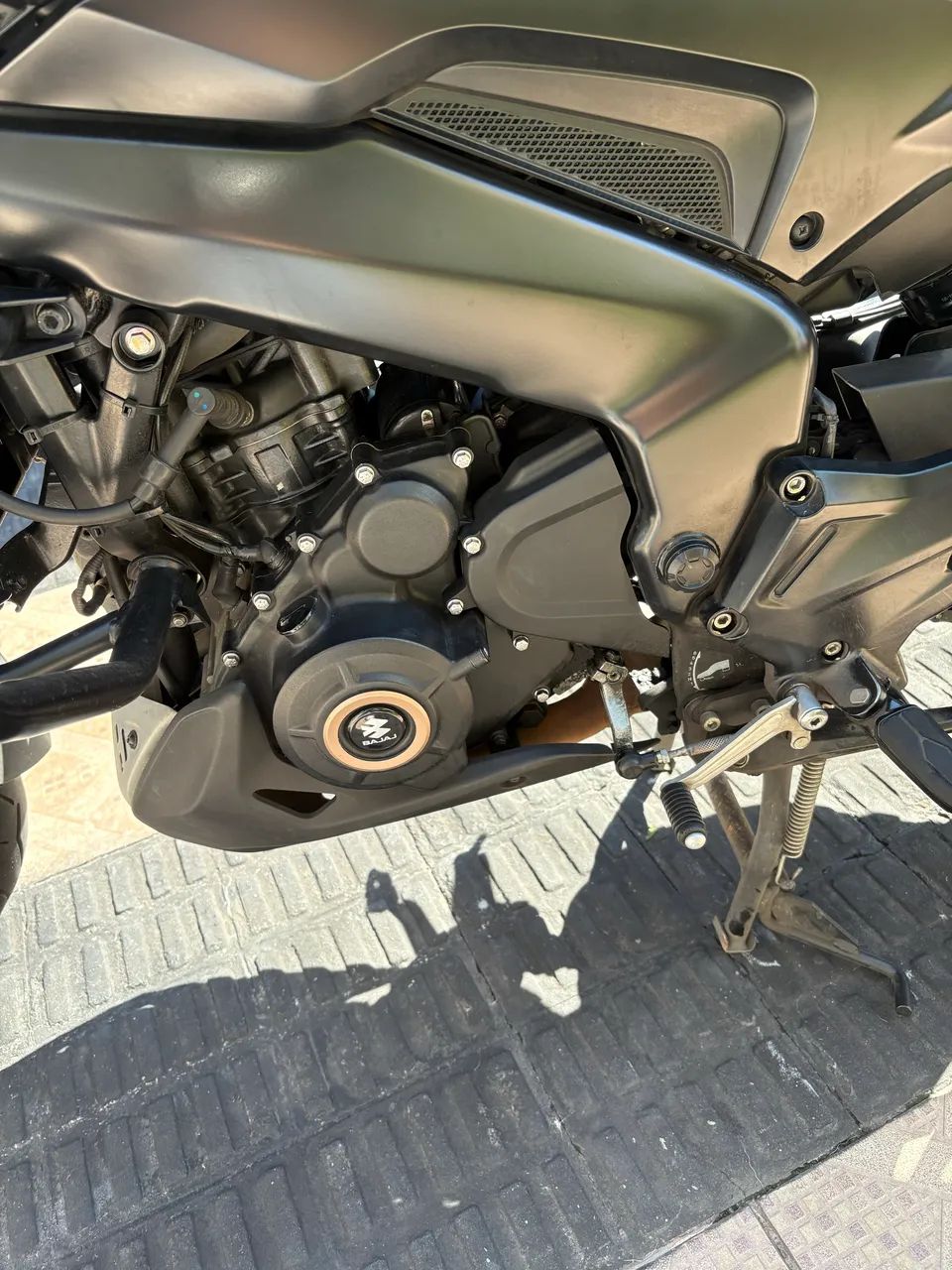 Moto Dominar Bajaj 400cc - Foto 4