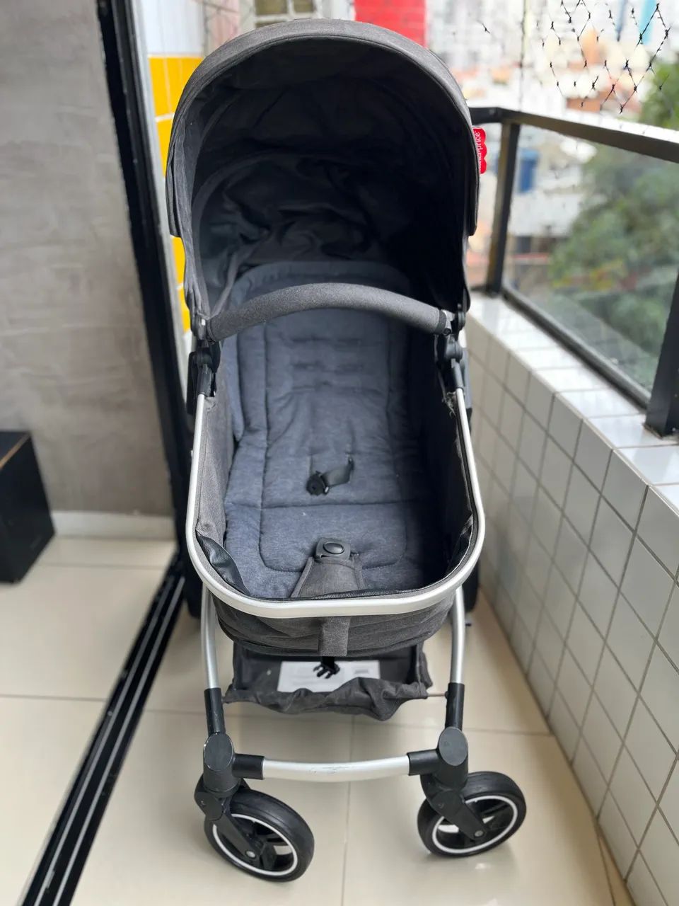 Carrinho de bebê, fischer price, jazz