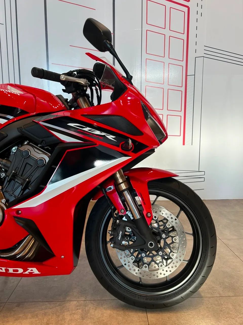 CBR 650 R - Foto 4