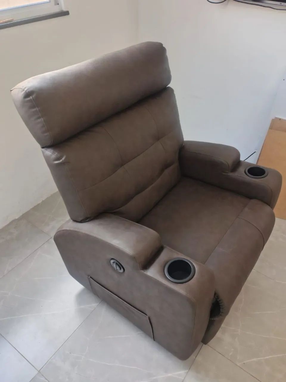 Poltrona Elétrica inclinável  - Foto 4