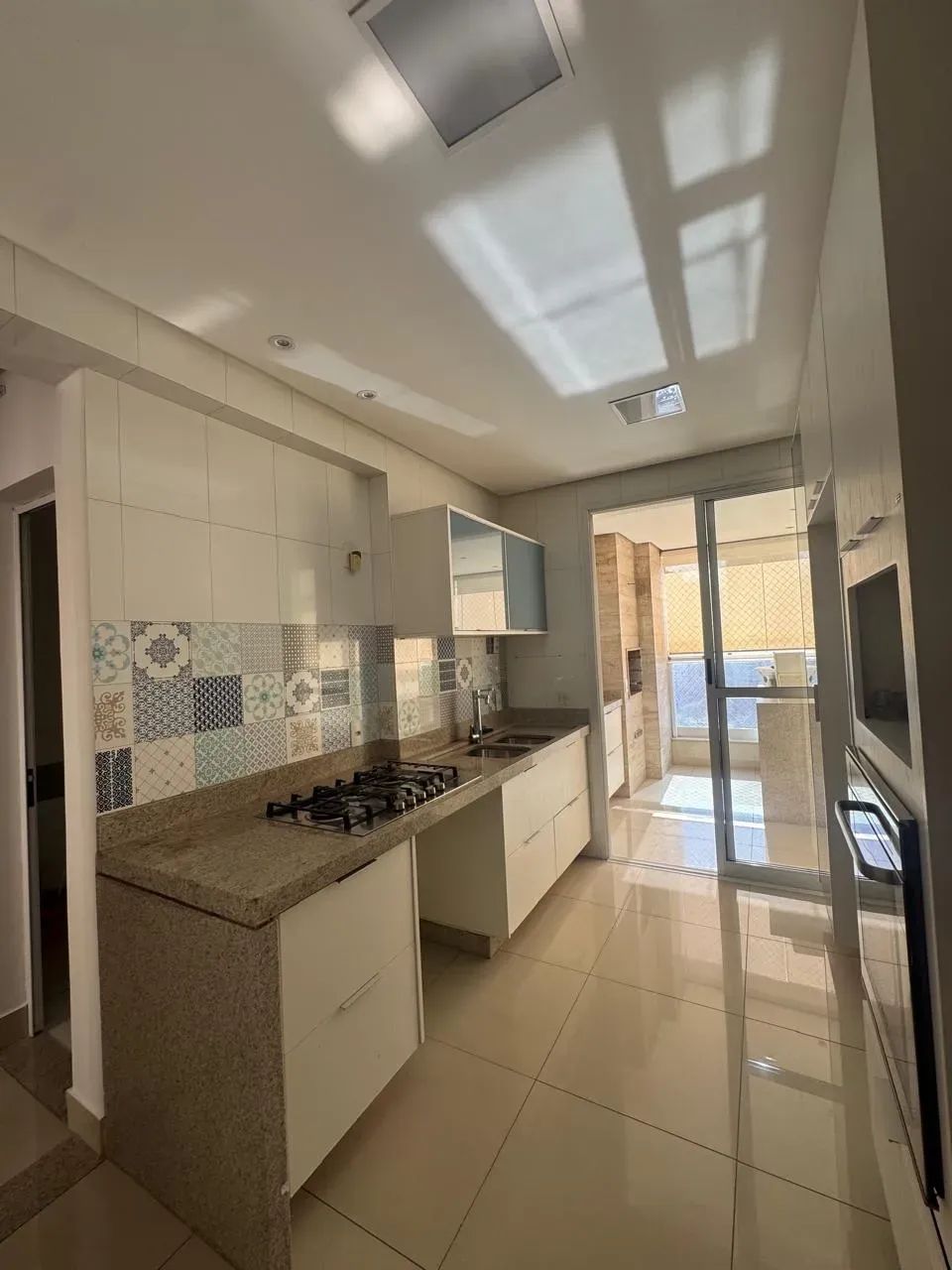 Apartamento de 160m2 para aluguel, com 4 suítes, no Edifício The One, Jardim Goiás - Foto 7