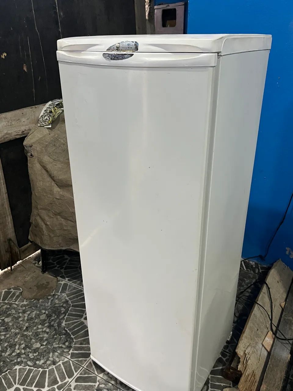 Freezer vertical Eletrolux  - Foto 2