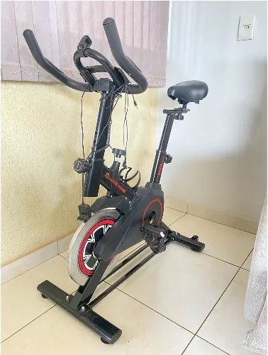 Bicicleta ergométrica spinning