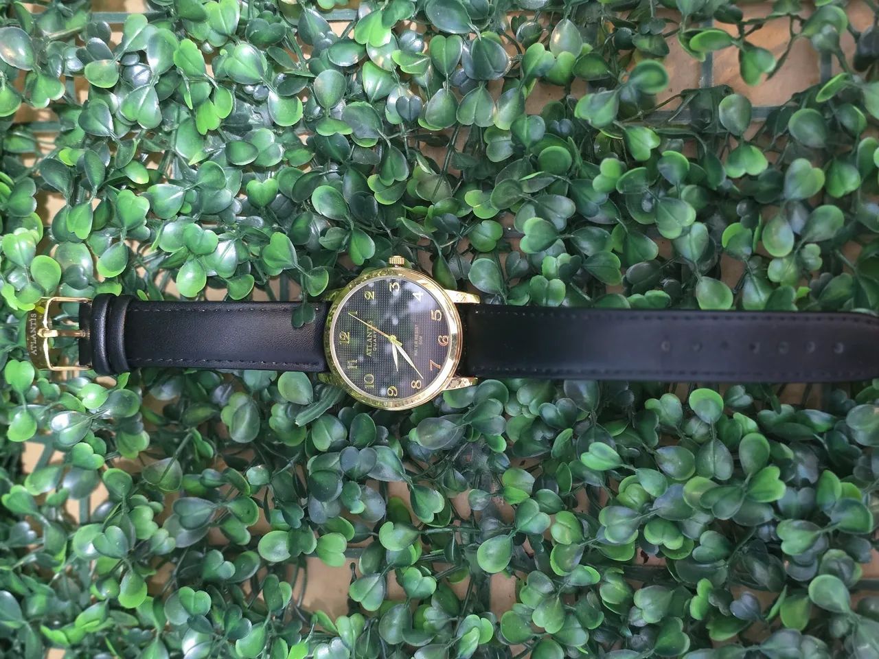 Relógio atlântis dourado pulseira de couro  - Foto 3