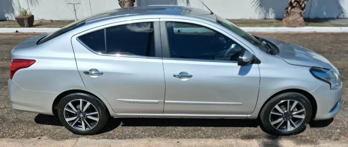 Nissan Versa 2019