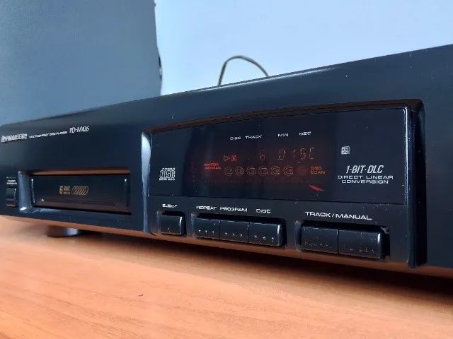 CD Pioneer PDM-426 (6 CD's conserto)