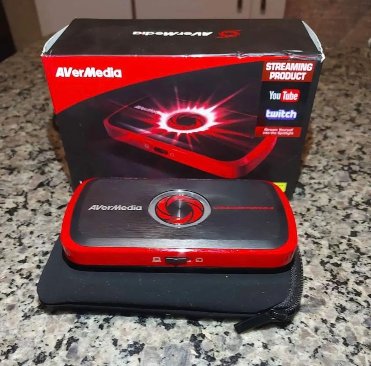 Placa de Captura Avermedia C875