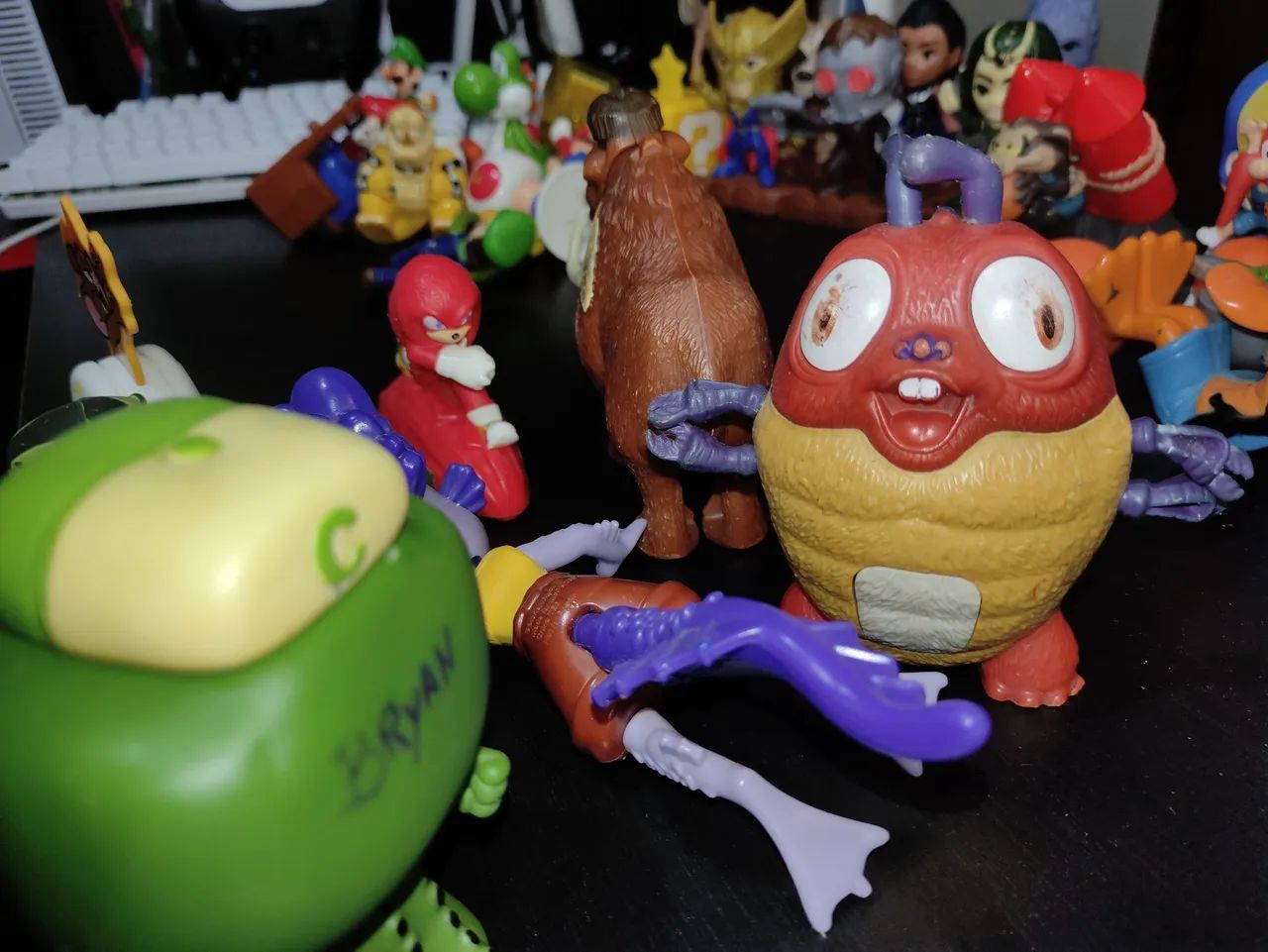 Kit c/ 7 personagens Macdonald USADOS  - Foto 4