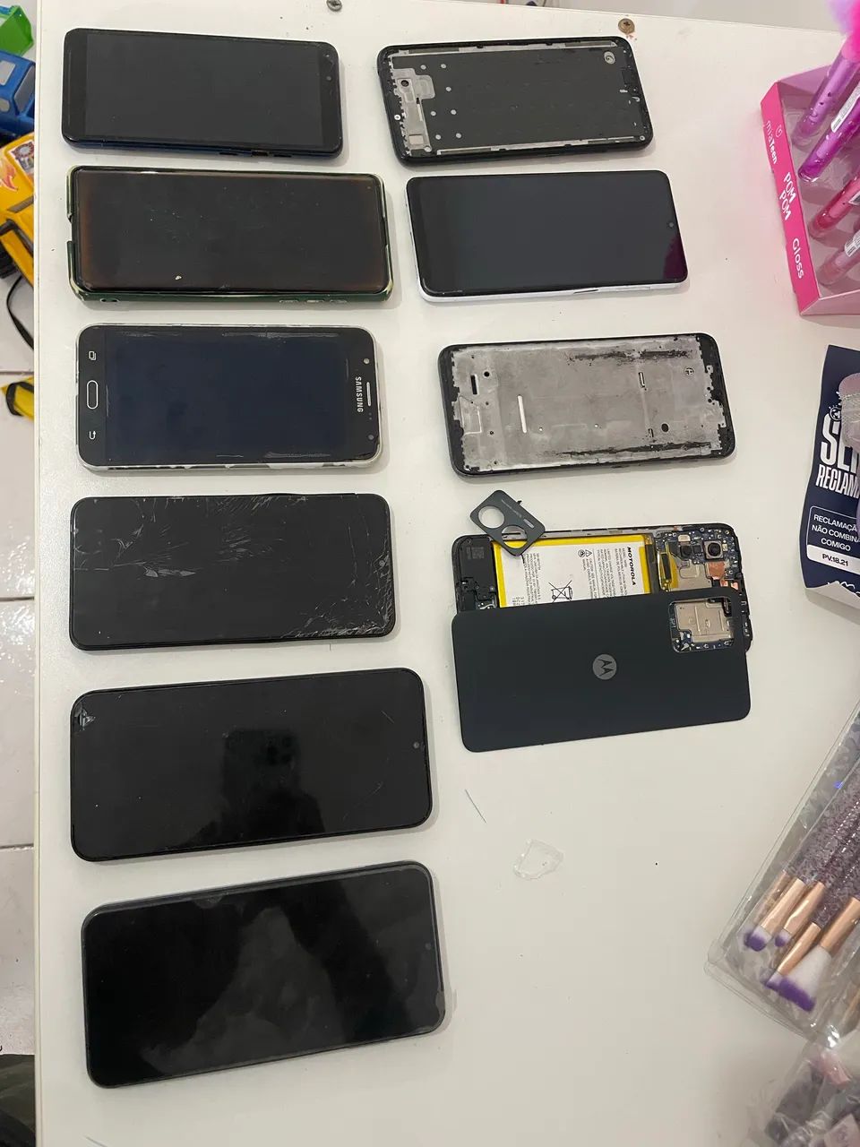 Celulares com defeito 