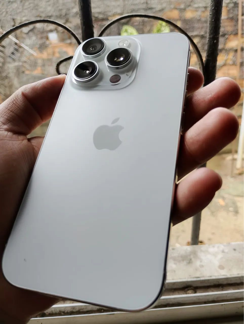 iPhone 16 pro  - Foto 4