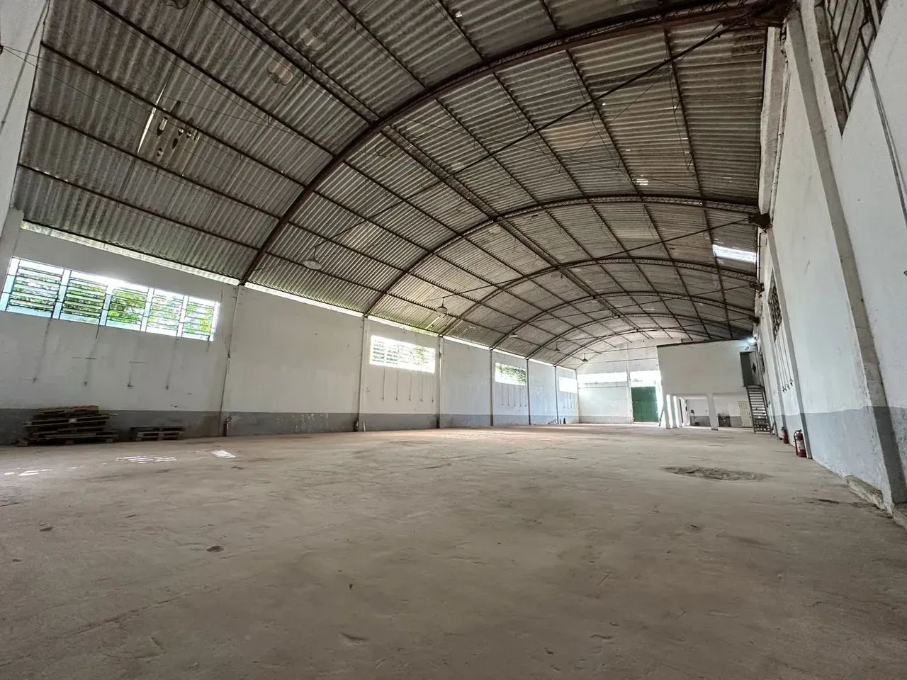 Galpão de 1.000m2 próximo da Rodovia Arthur Bernardes - COM0090WG - Foto 4