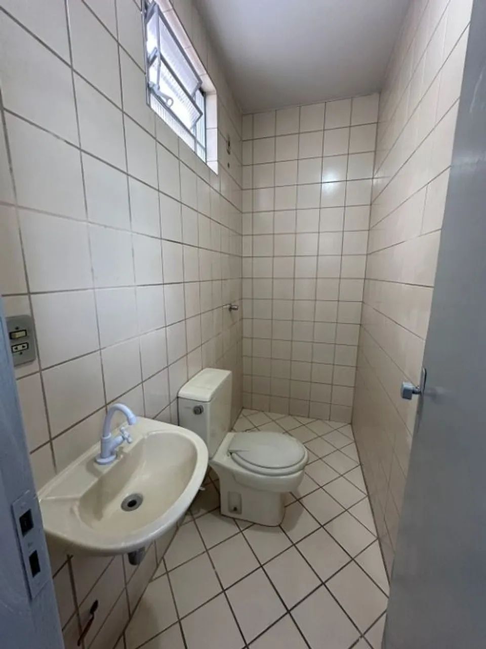 Prédio 540m²  Setor dos Funcionários | 2 andares - Foto 5