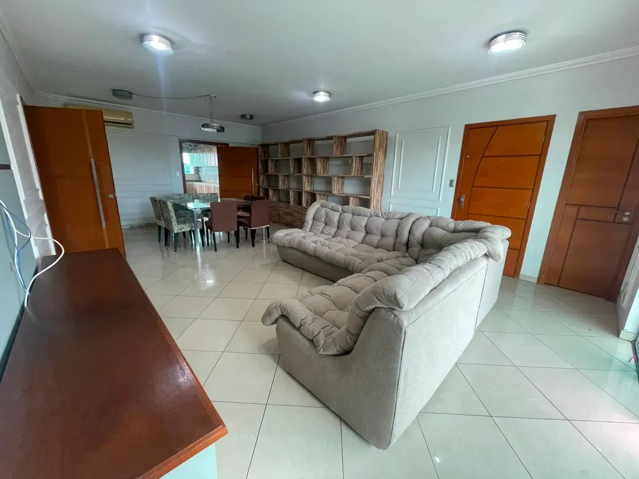 Nau Capitânia - 200m² - Adrianópolis
