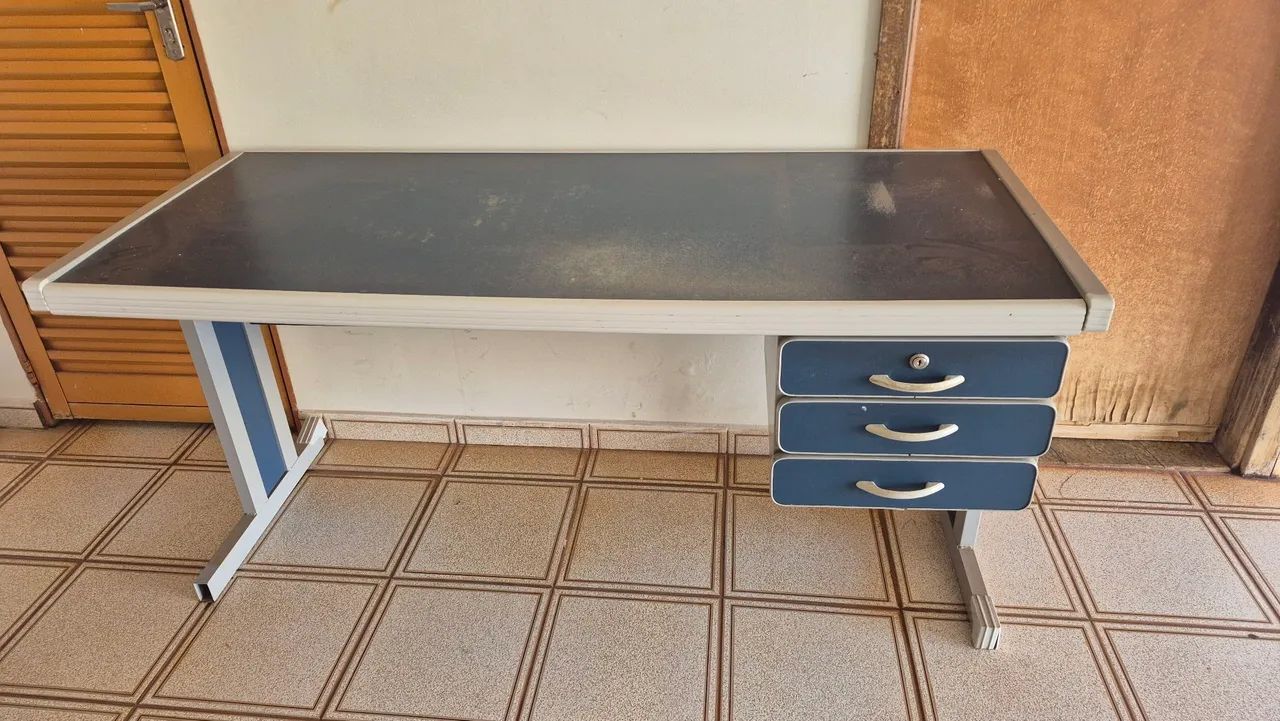 Mesa escritório 