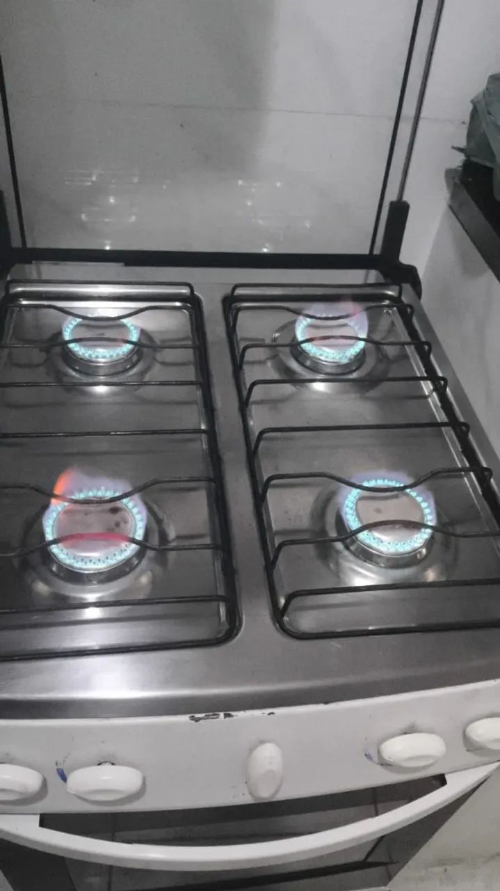 Vende se esse fogão 