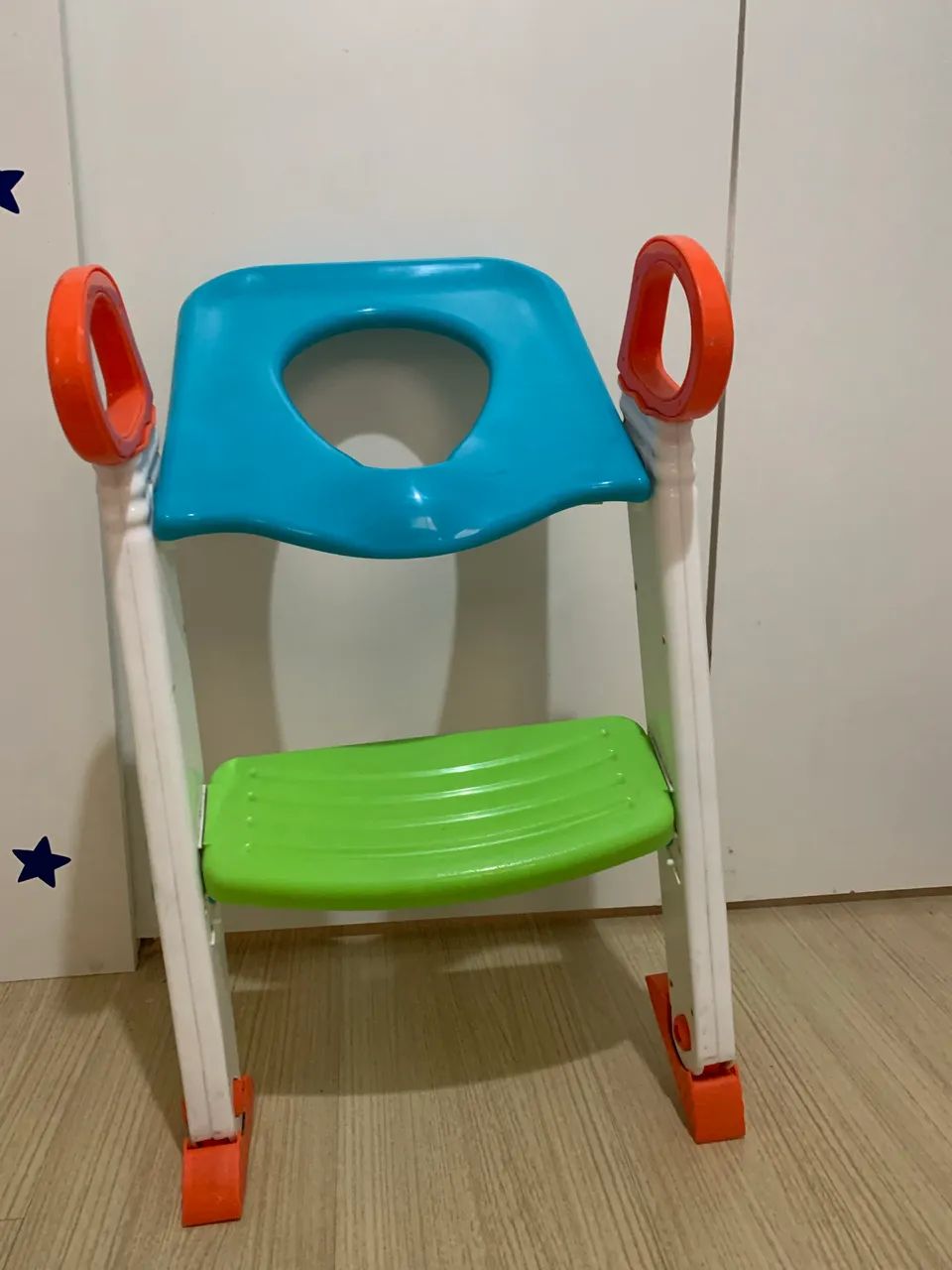 Assento redutor infantil para vaso sanitário  - Foto 3