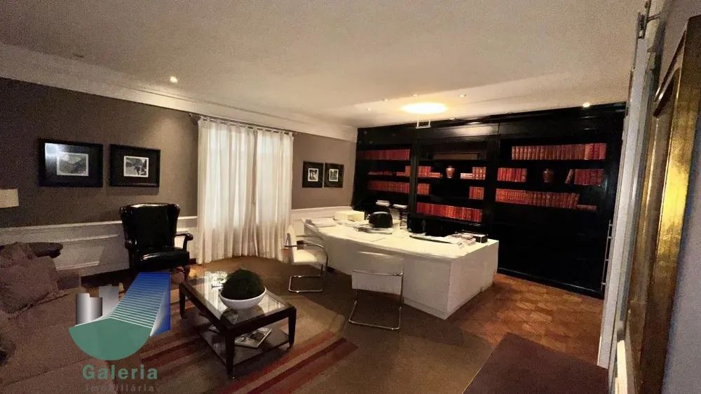 Casa Comercial com 11 salas para alugar, 880m² - Centro