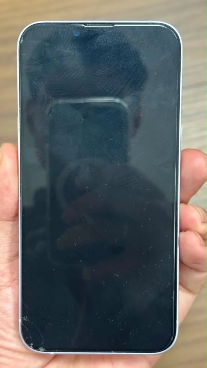 VENDO IPHONE 14 lilás 