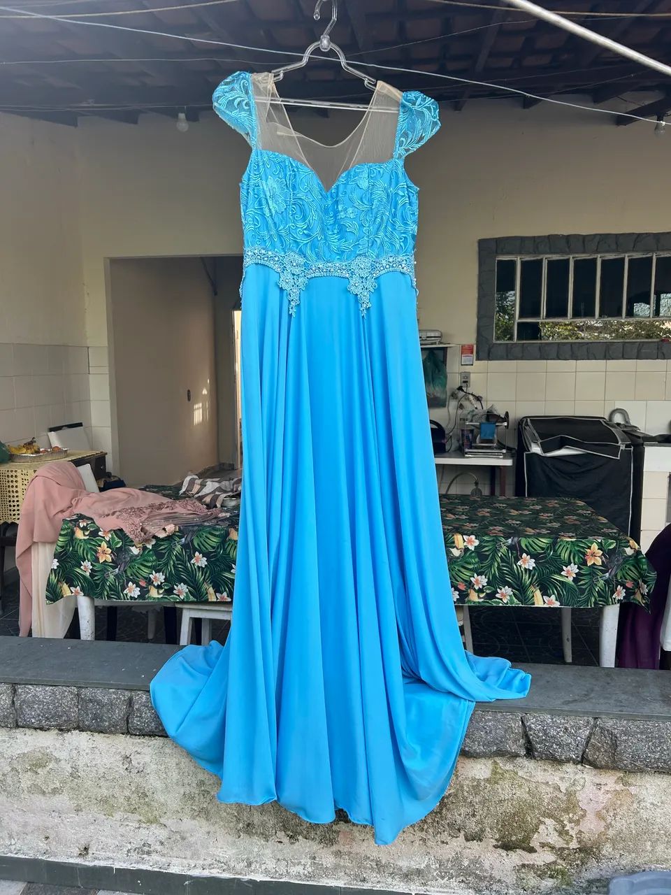 Vestido Longo Azul Serenity Renda (Plus Size) - Foto 2