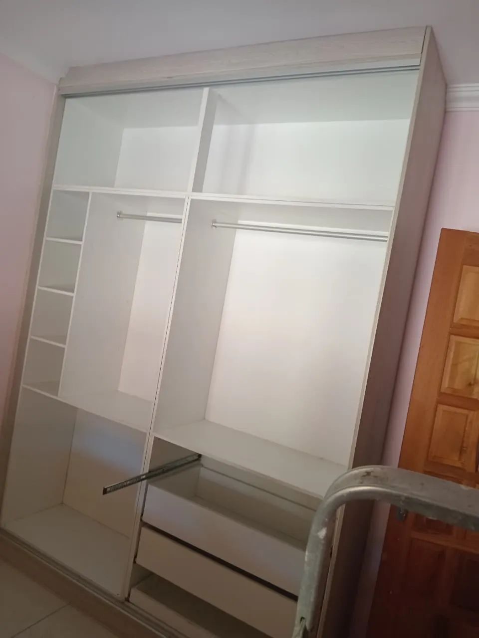 Guarda roupas projetado - Foto 3