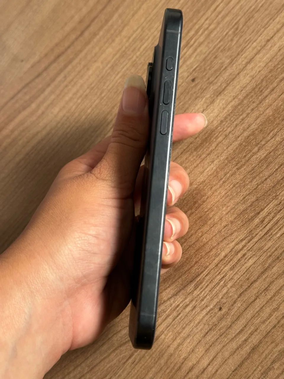 iPhone 15 PRO MAX - Foto 4