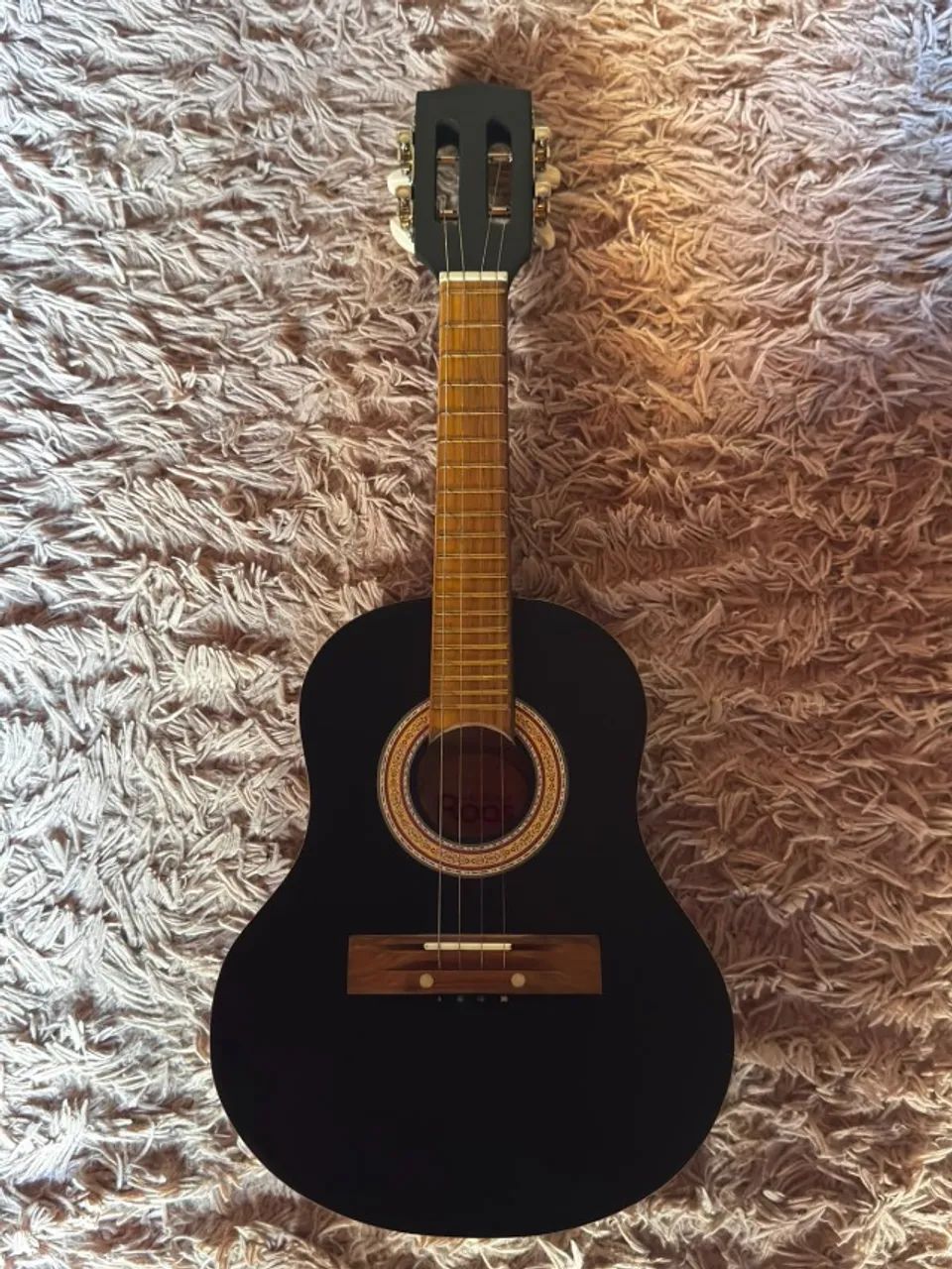 Violão pequeno