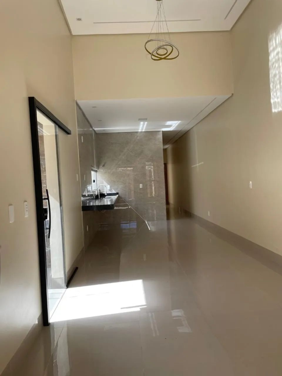 CASA NOVA, MODERNA E COMPLETA PARA ALUGUEL - Foto 3