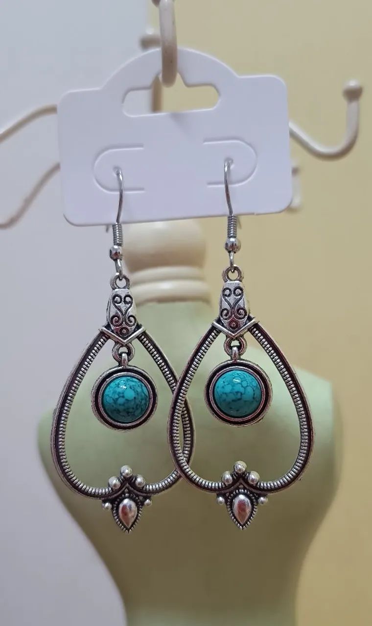 Lindo par de brincos vintage importado 