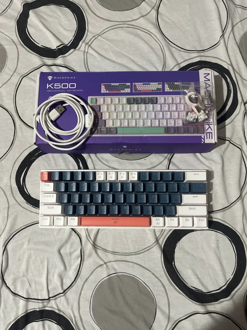 vendo teclado k500 b61 switch vermelho 