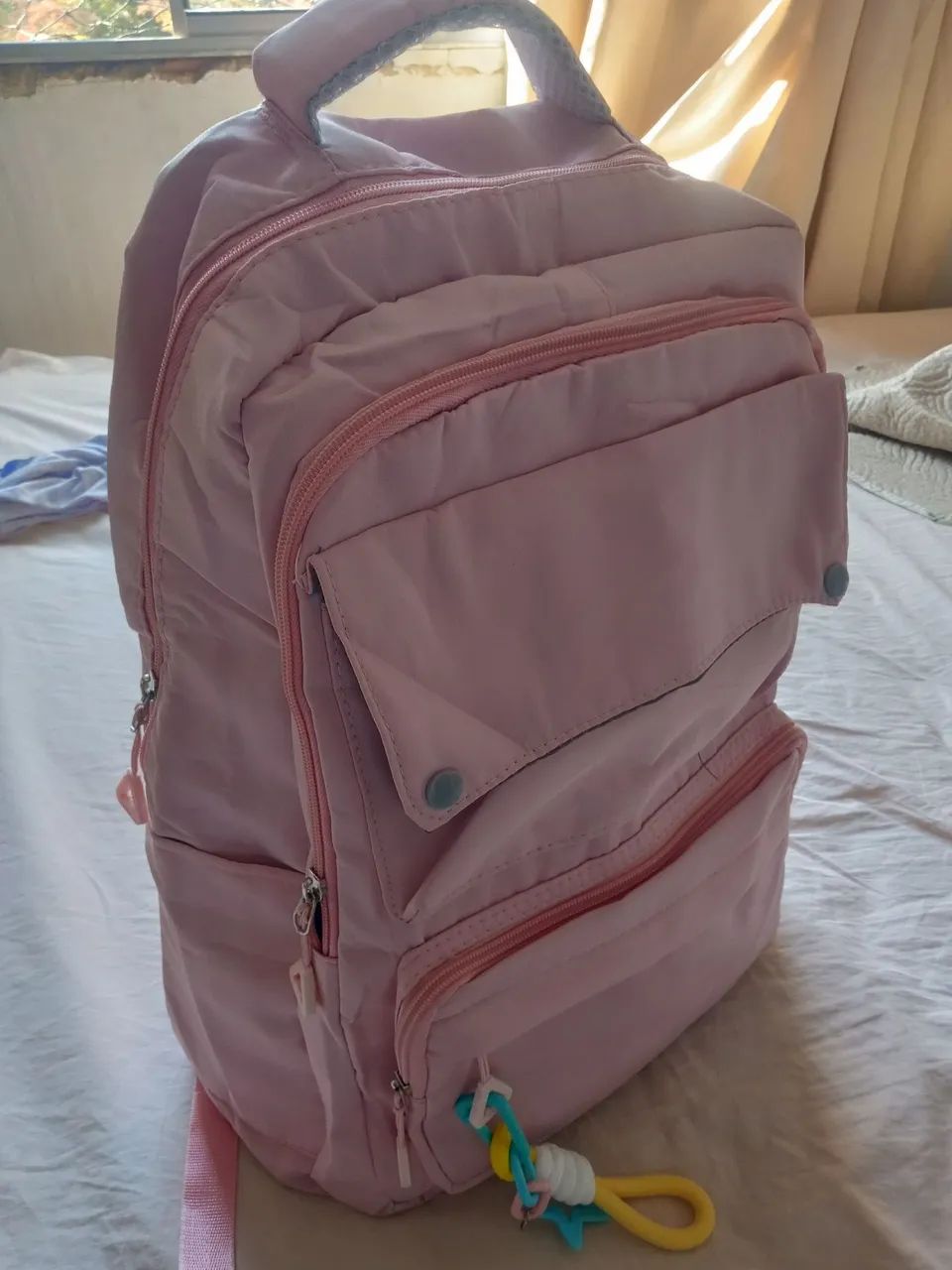 VENDO 2 MOCHILAS NOVAS - Foto 3