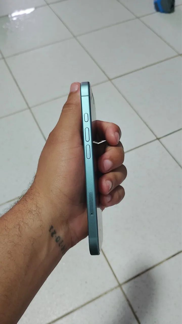iPhone 16 ainda na garantia Apple  - Foto 2