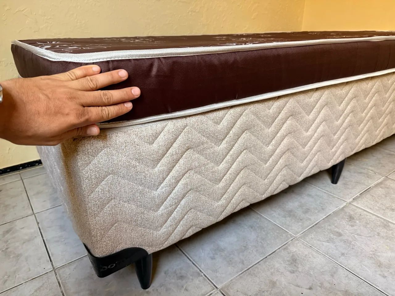 Cama base mais colchão  - Foto 4