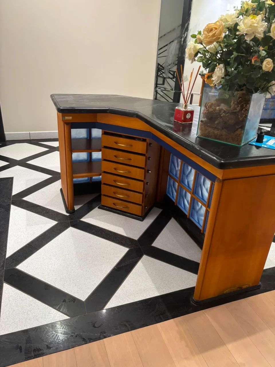 Vende se balcão recepção  - Foto 4
