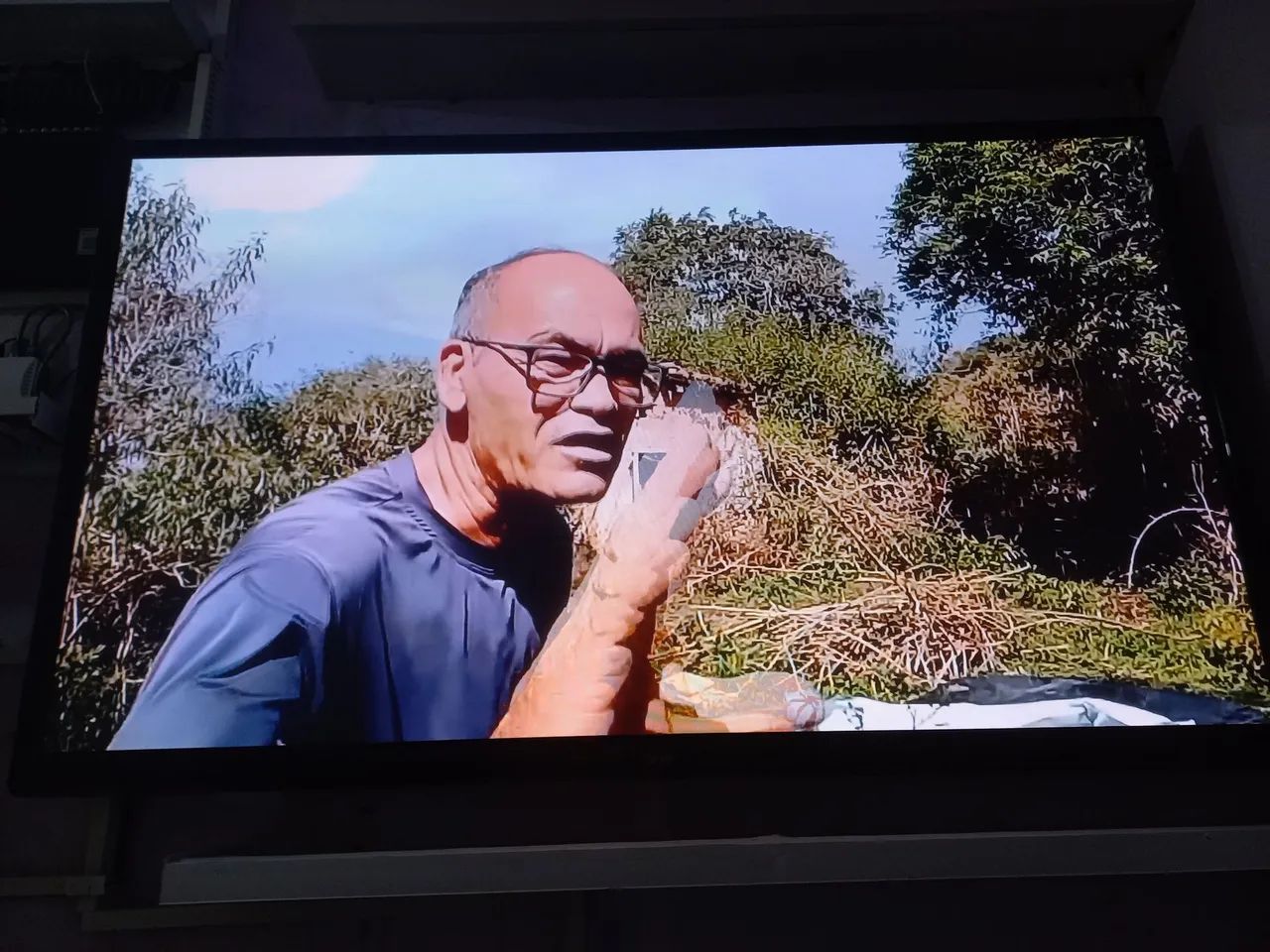 Tv  - Foto 2