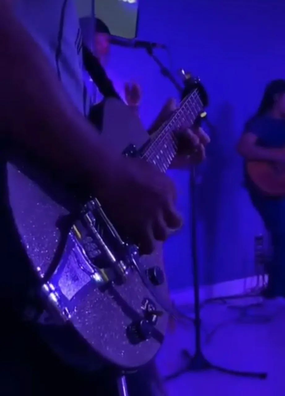 Guitarra  - Foto 2