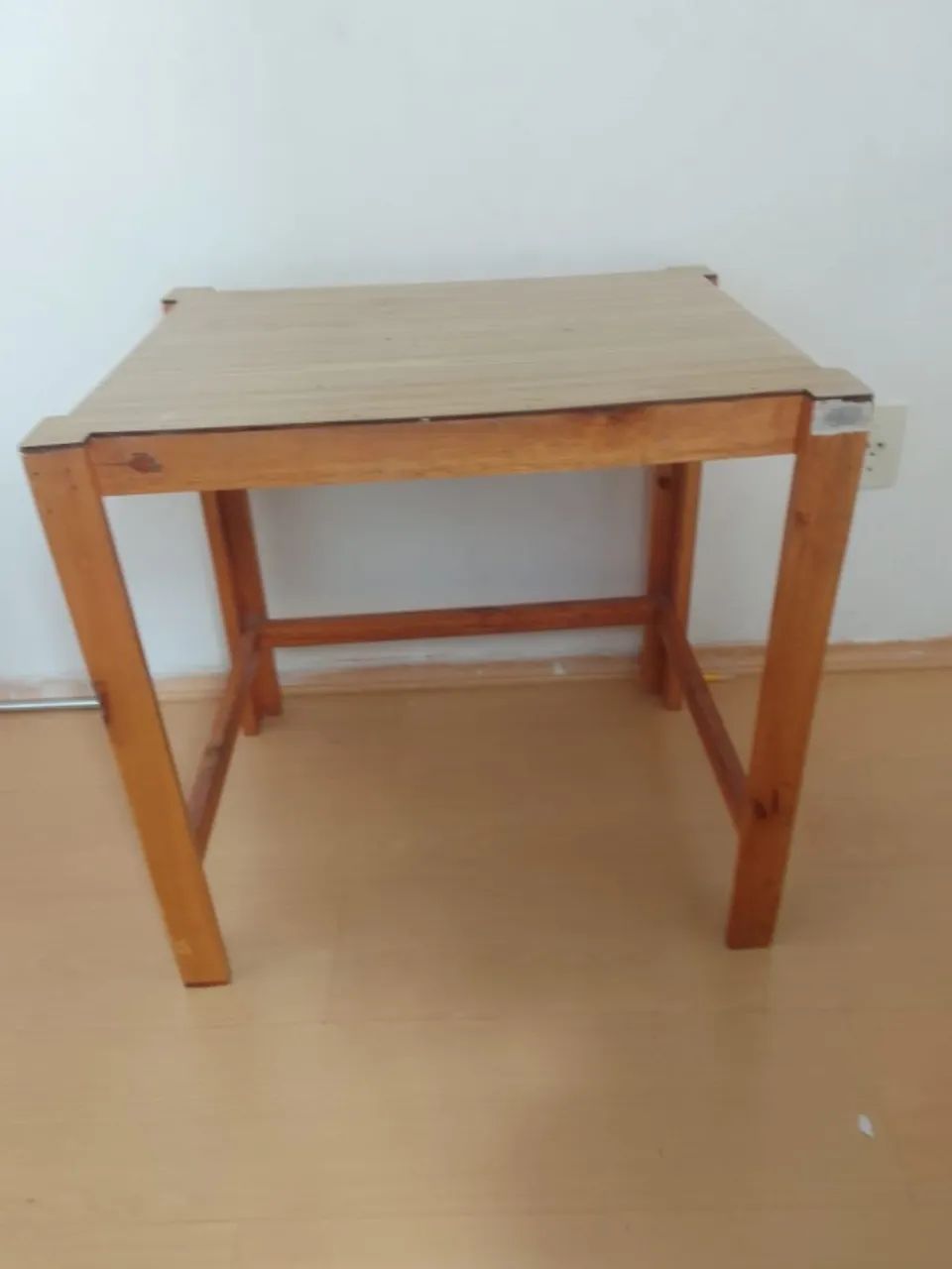 Mesa escolar de madeira - Foto 3