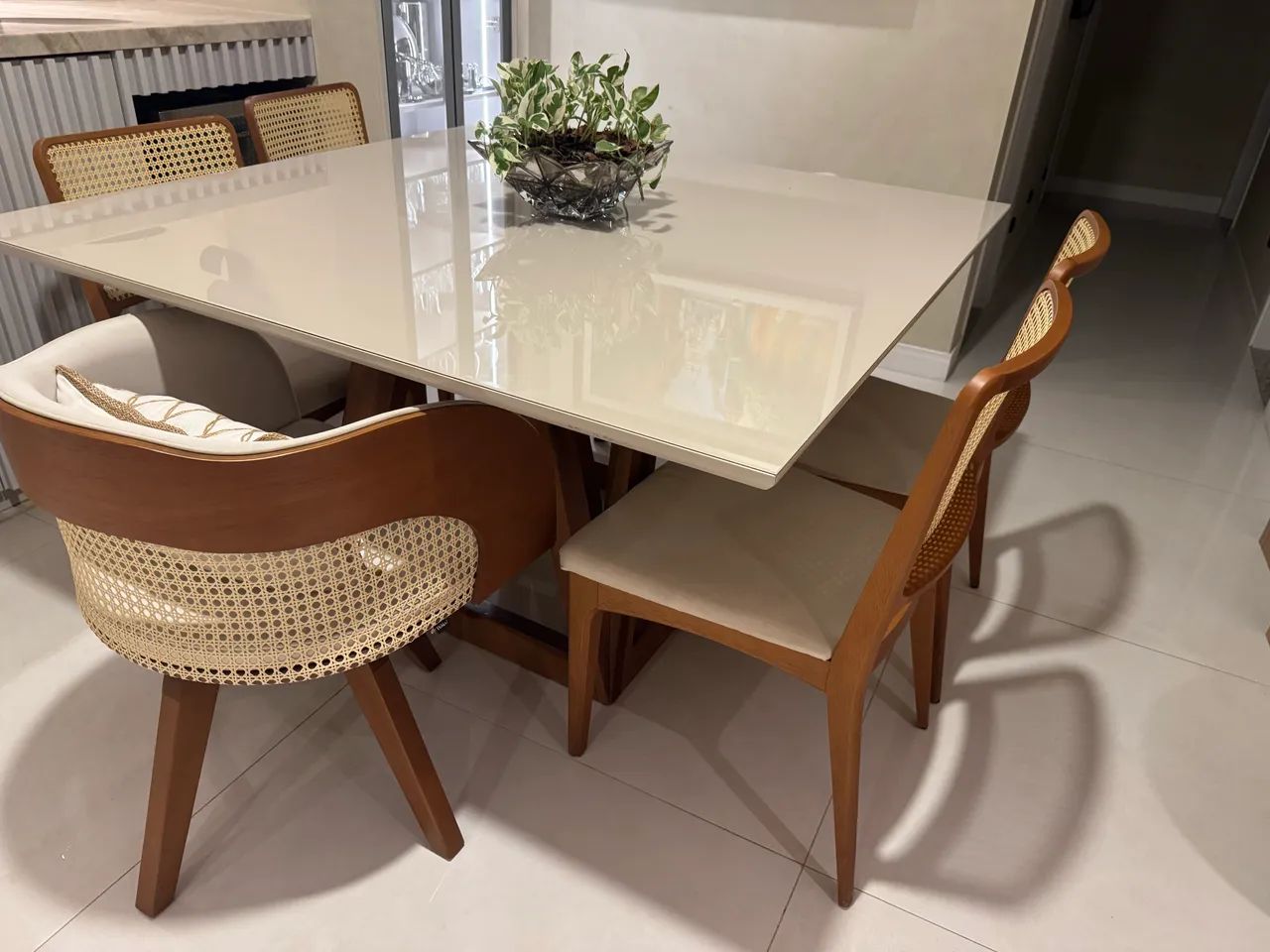 Mesa de jantar 1,40 - Foto 2