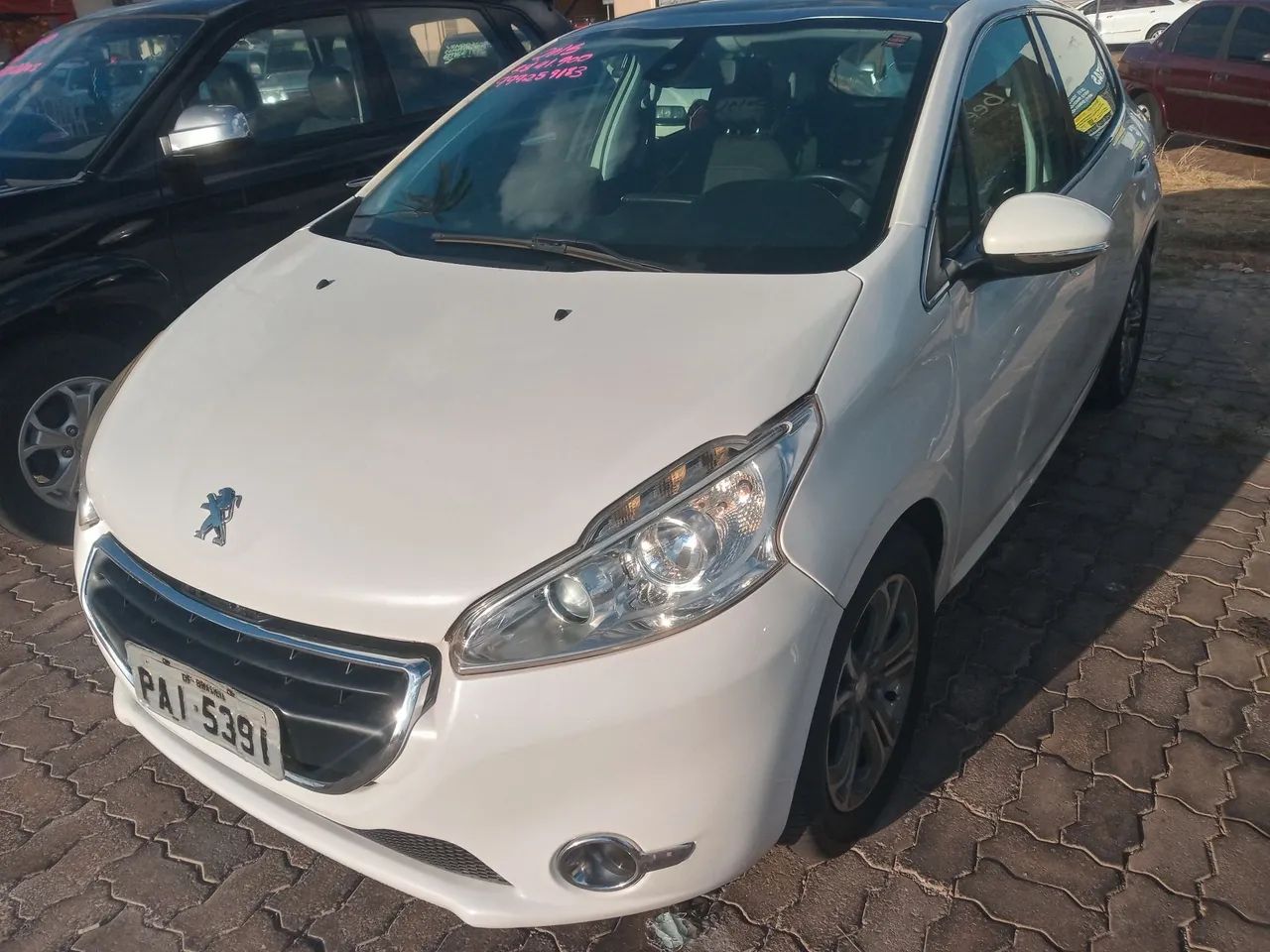 Peugeot 208 208 Griffe 1.6 Flex 16V 5p Aut. 2015