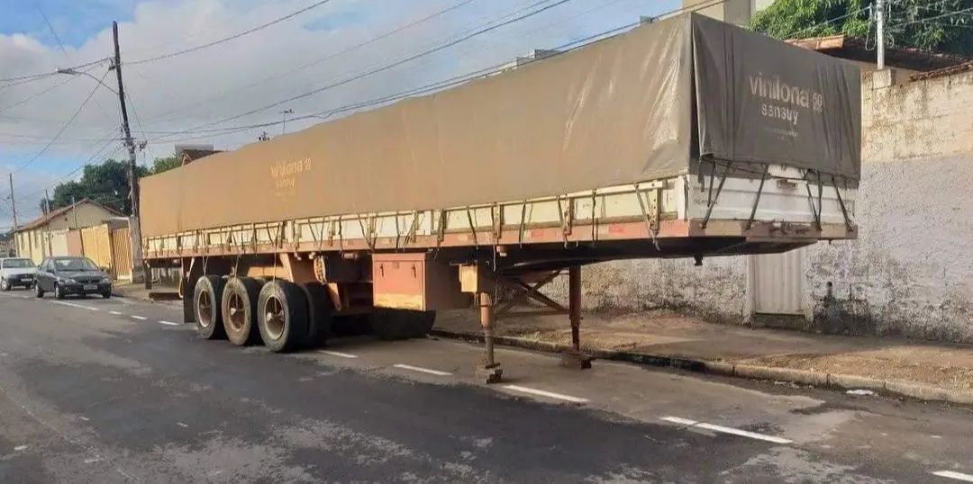 Carreta graneleira  - Foto 2
