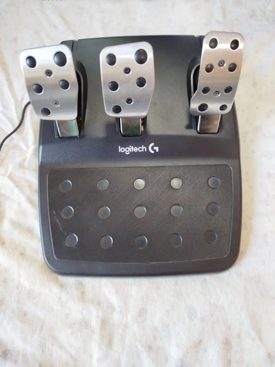 Vendo volante G29 completo comprado a um mês - Foto 3