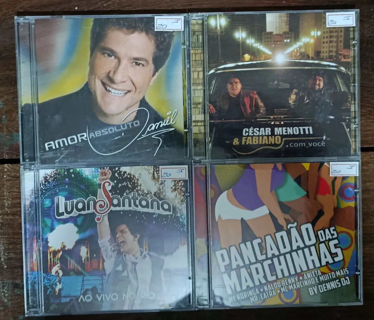 4 CD's por apenas 80 Reais! 