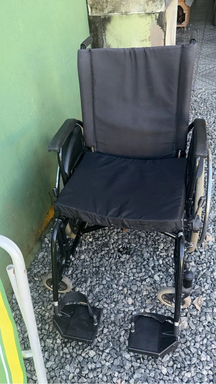 Cadeira de rodas  - Foto 2