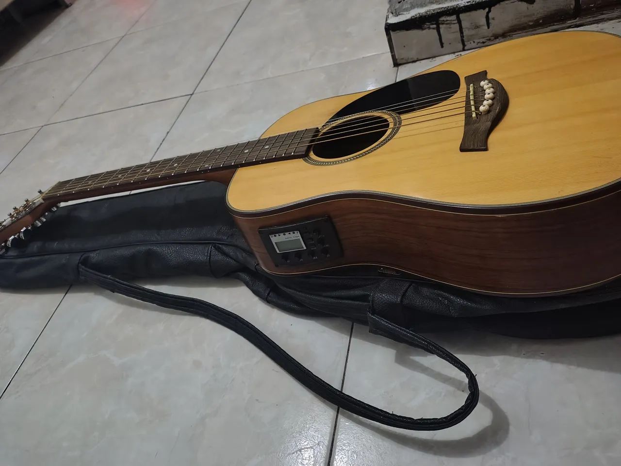 VIOLÃO ELÉTRICO TAGIMA NOVO COM CAPA - Foto 2