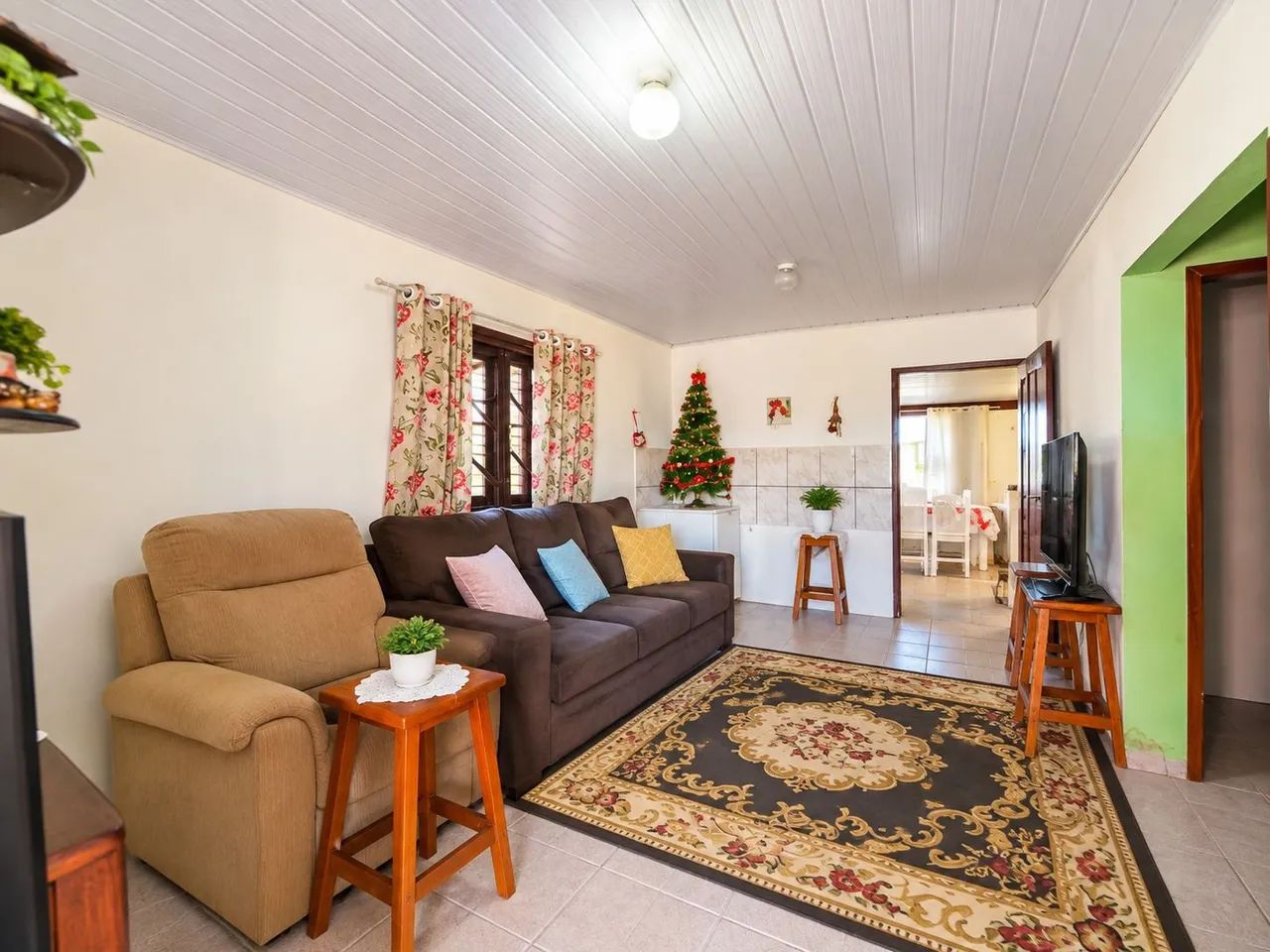 UMA CASA PARA VIVER BEM ? E COM ESPAÇO PARA APROVEITAR. - Foto 4