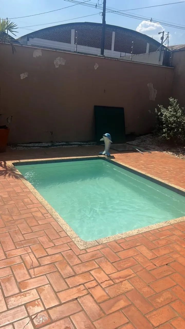 Piscina de fibra 2x4 com motor e bomba zero