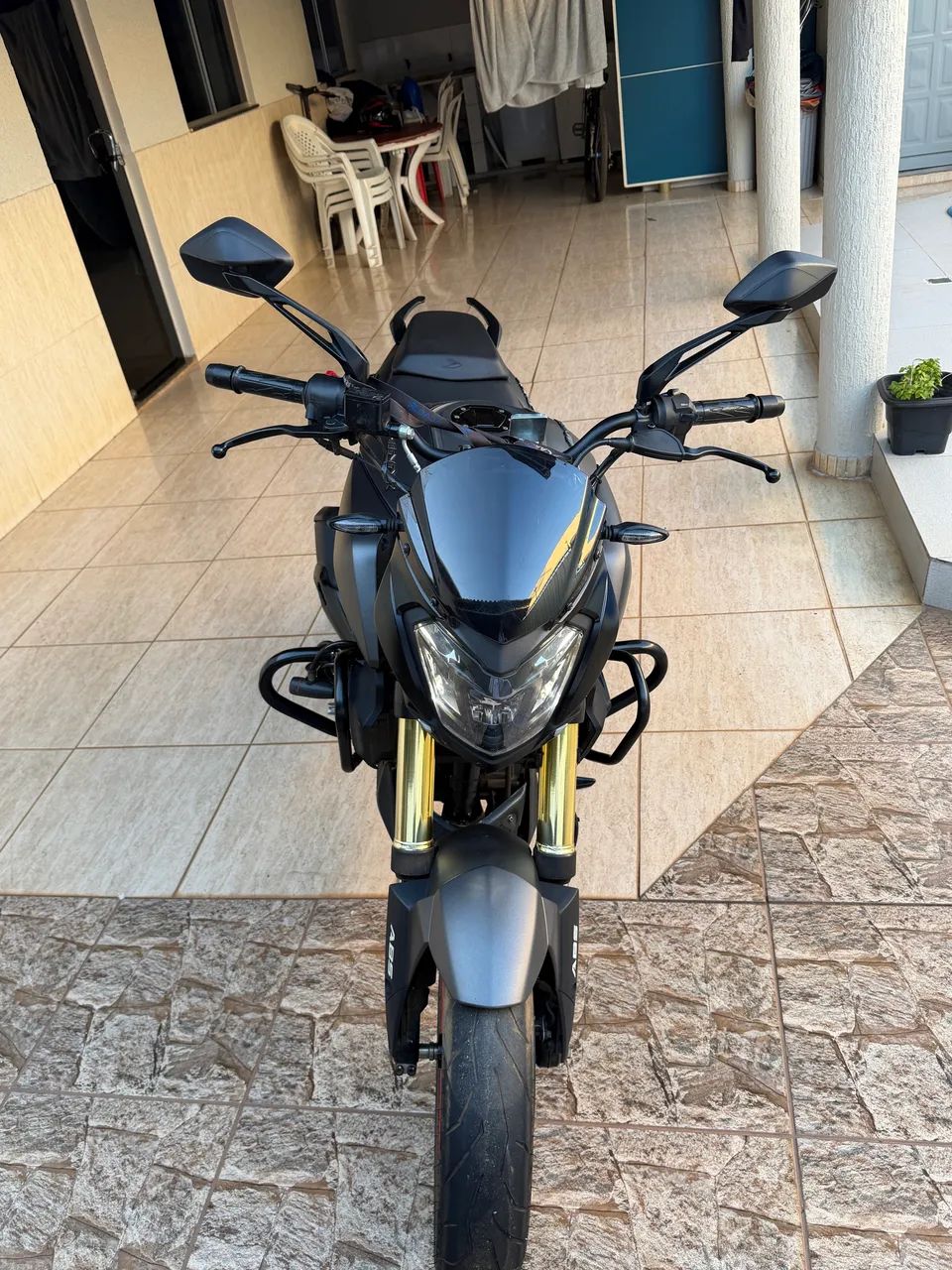 BAJAJ DOMINAR 400 - Foto 4