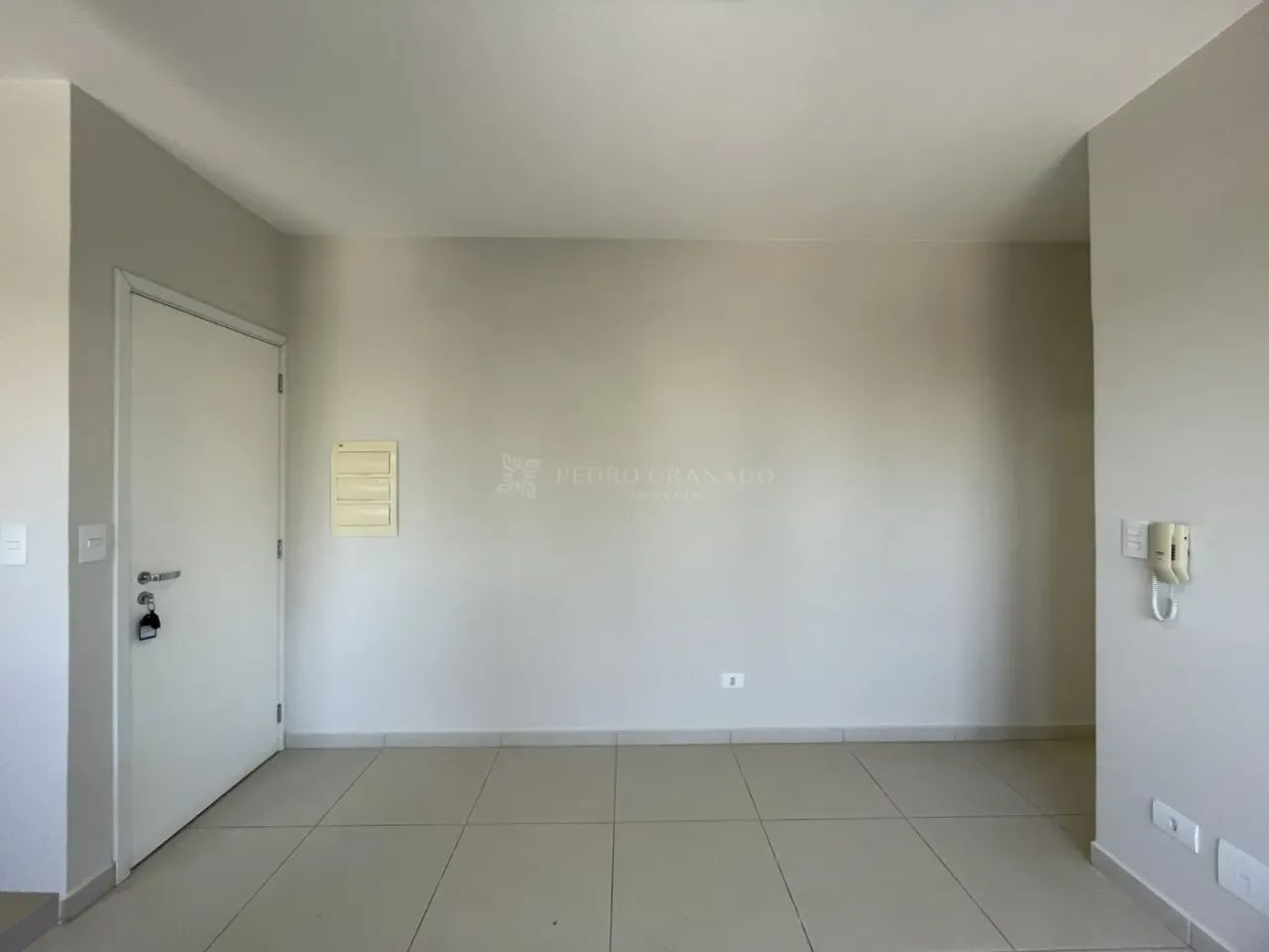 Apartamento com 02 dormitórios - Zona 03 - Foto 4