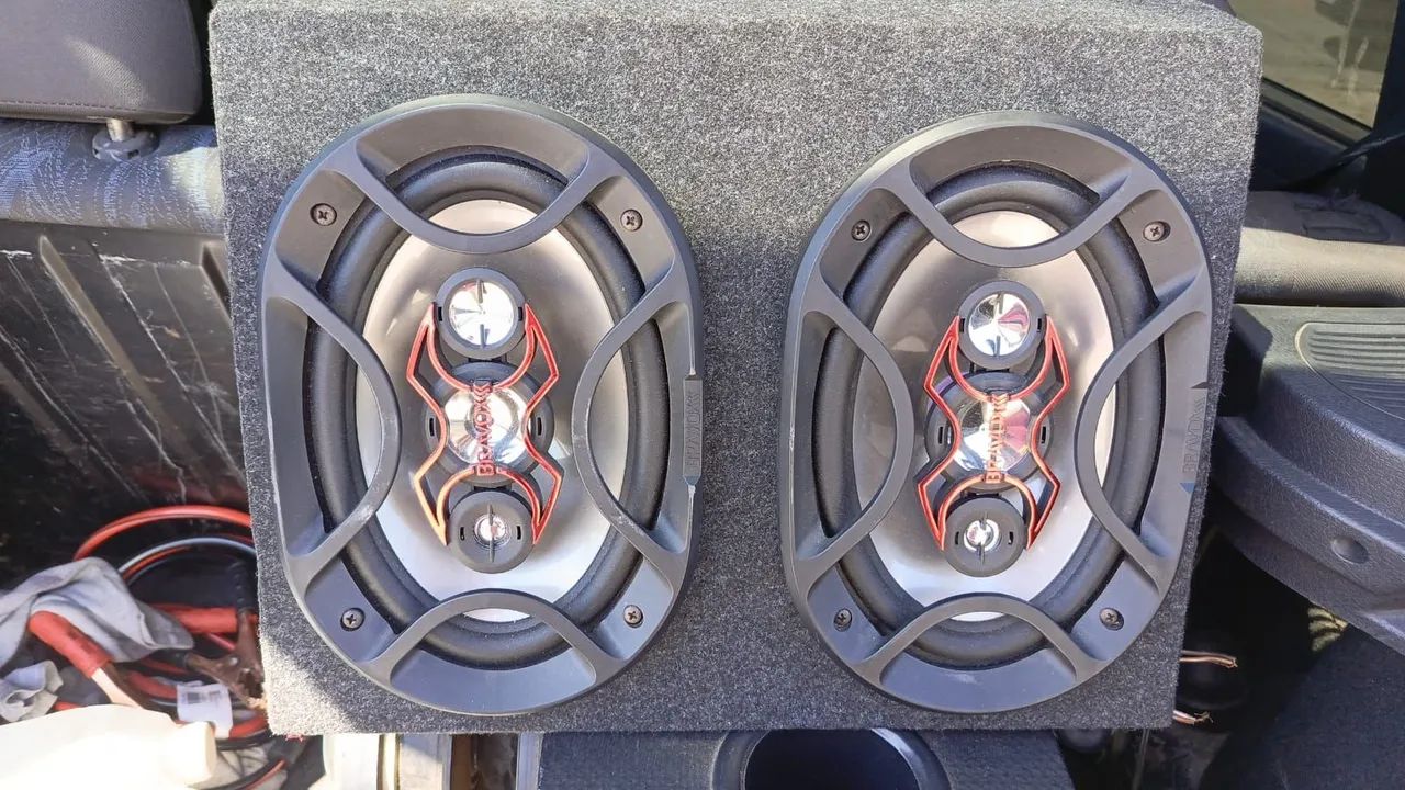 Vendo caixa de som de carro